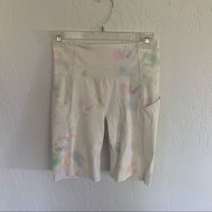 FABLETICS BIKER SHORTS